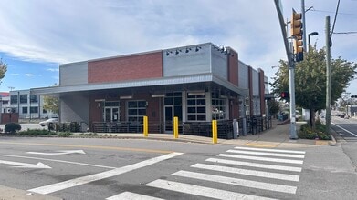 4001-4005 Charlotte Pike, Nashville, TN for lease Building Photo- Image 2 of 5