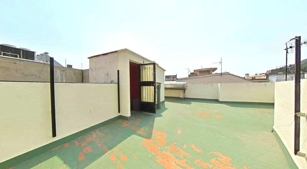 Multifamily in Tavernes de la Valldigna, Valencia for sale - Primary Photo - Image 2 of 42