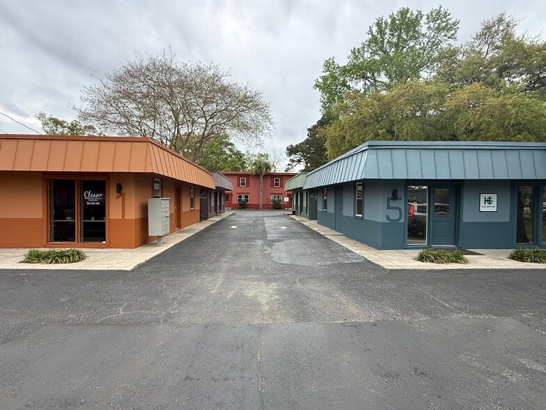 937 Wappoo Rd, Charleston, SC for lease - Primary Photo - Image 1 of 16