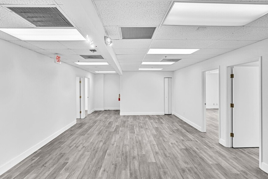 2900 W Cypress Creek Rd, Fort Lauderdale, FL à louer - Photo intérieure - Image 2 de 21