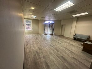 217 S Allyn Ave, Ontario, CA for lease Interior Photo- Image 1 of 16