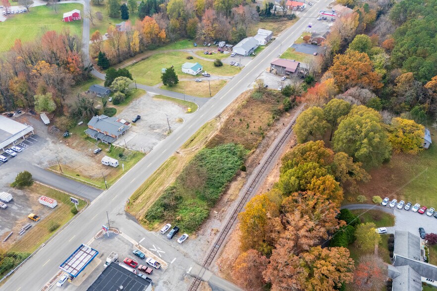 1234 Goodes Bridge Rd, Amelia Court House, VA à vendre - Aérien - Image 3 de 5