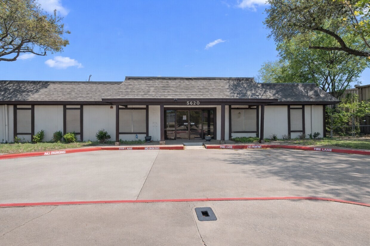 5620 Rowlett Rd, Rowlett, TX à vendre Photo principale- Image 1 de 55