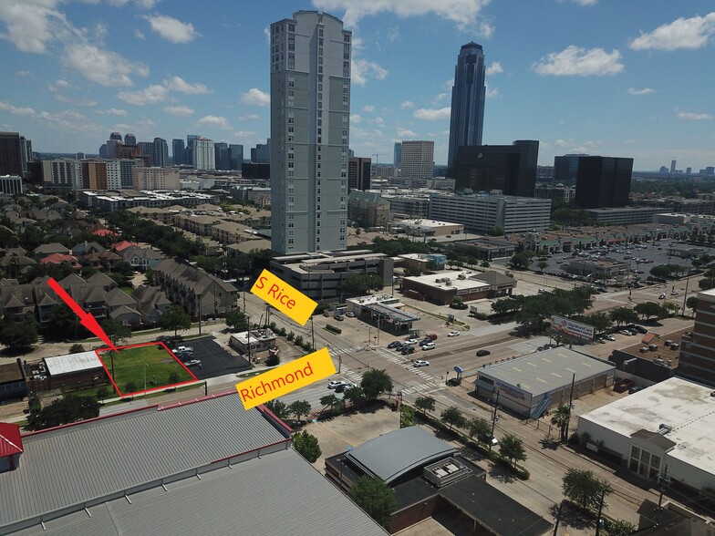 5309 McCulloch Cir, Houston, TX à vendre - Photo du bâtiment - Image 3 de 7