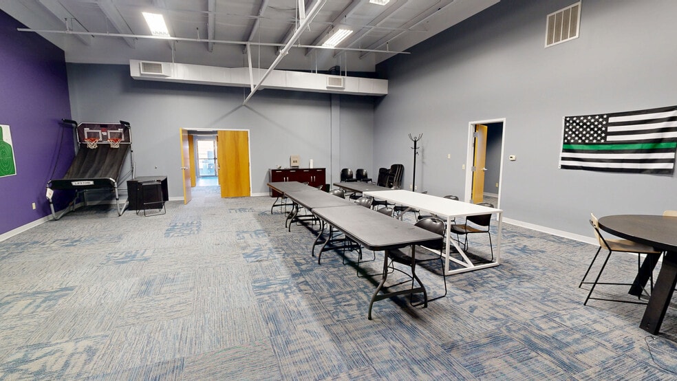 5506 Walsh Ln, Rogers, AR for lease - Building Photo - Image 3 of 18