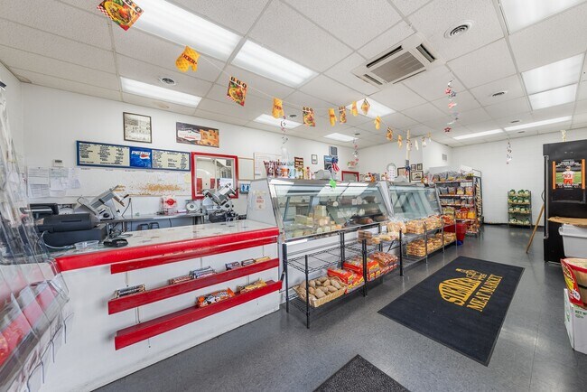 Plus de détails pour 1400 Commerce Dr, New Lexington, OH - Industriel à vendre