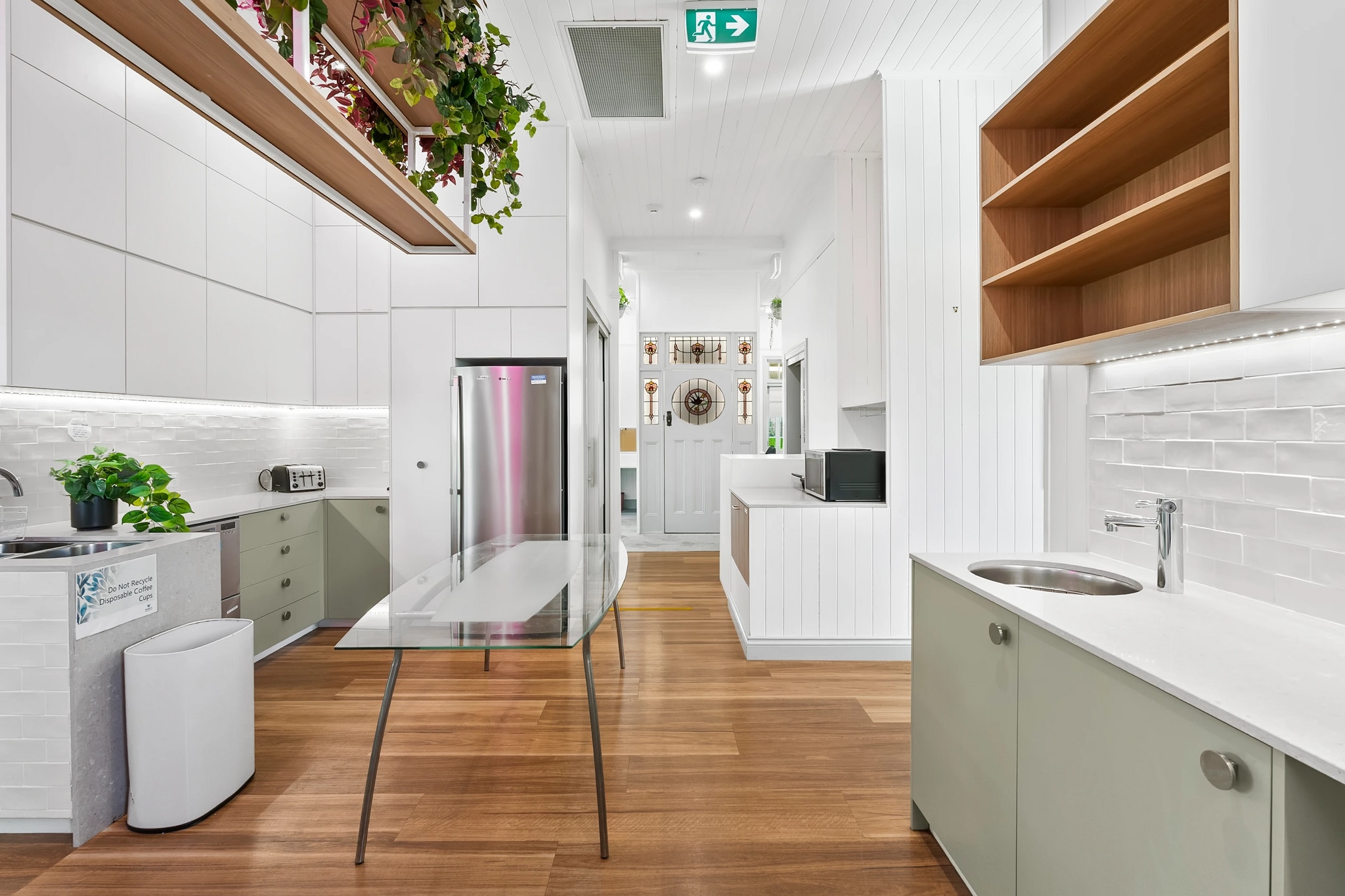 8 Ponsonby Street, Annerley for lease Interior Photo- Image 1 of 1