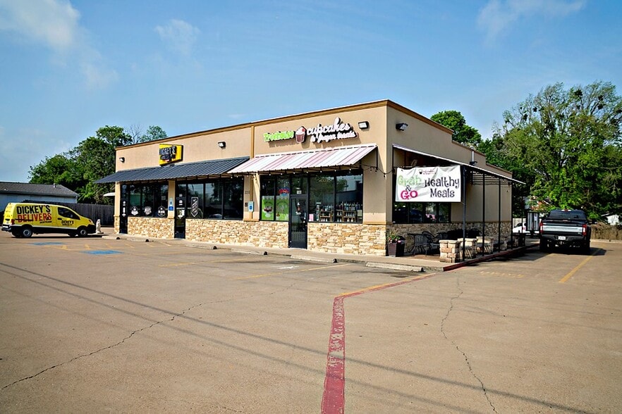 220 S Palestine St, Athens, TX for sale - Building Photo - Image 2 of 10