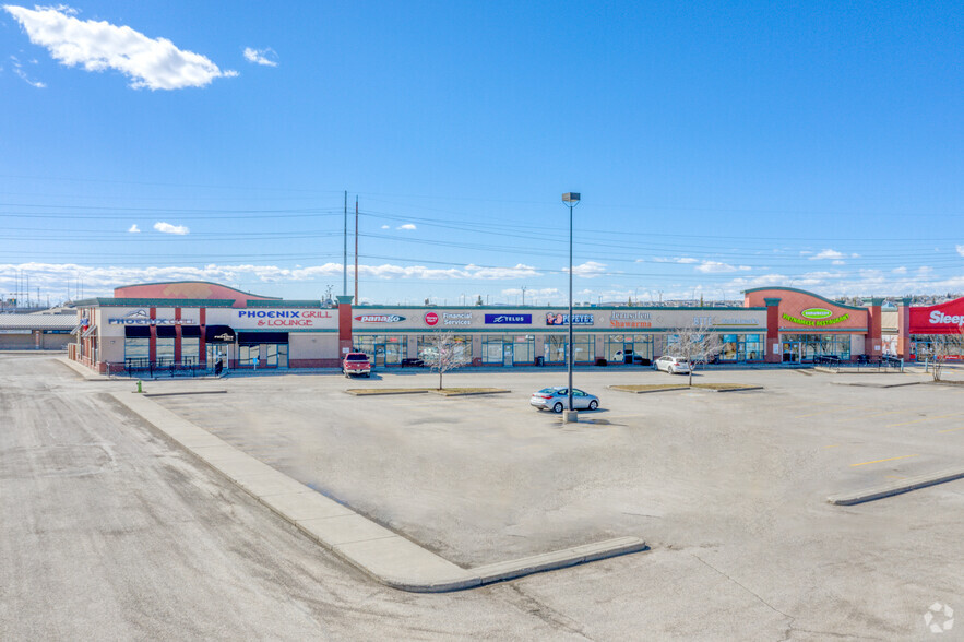 16061 Macleod Trl SE, Calgary, AB for lease - Primary Photo - Image 1 of 3