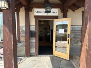 4915 Rice Lake Rd, Duluth, MN à louer Photo du bâtiment- Image 2 de 5