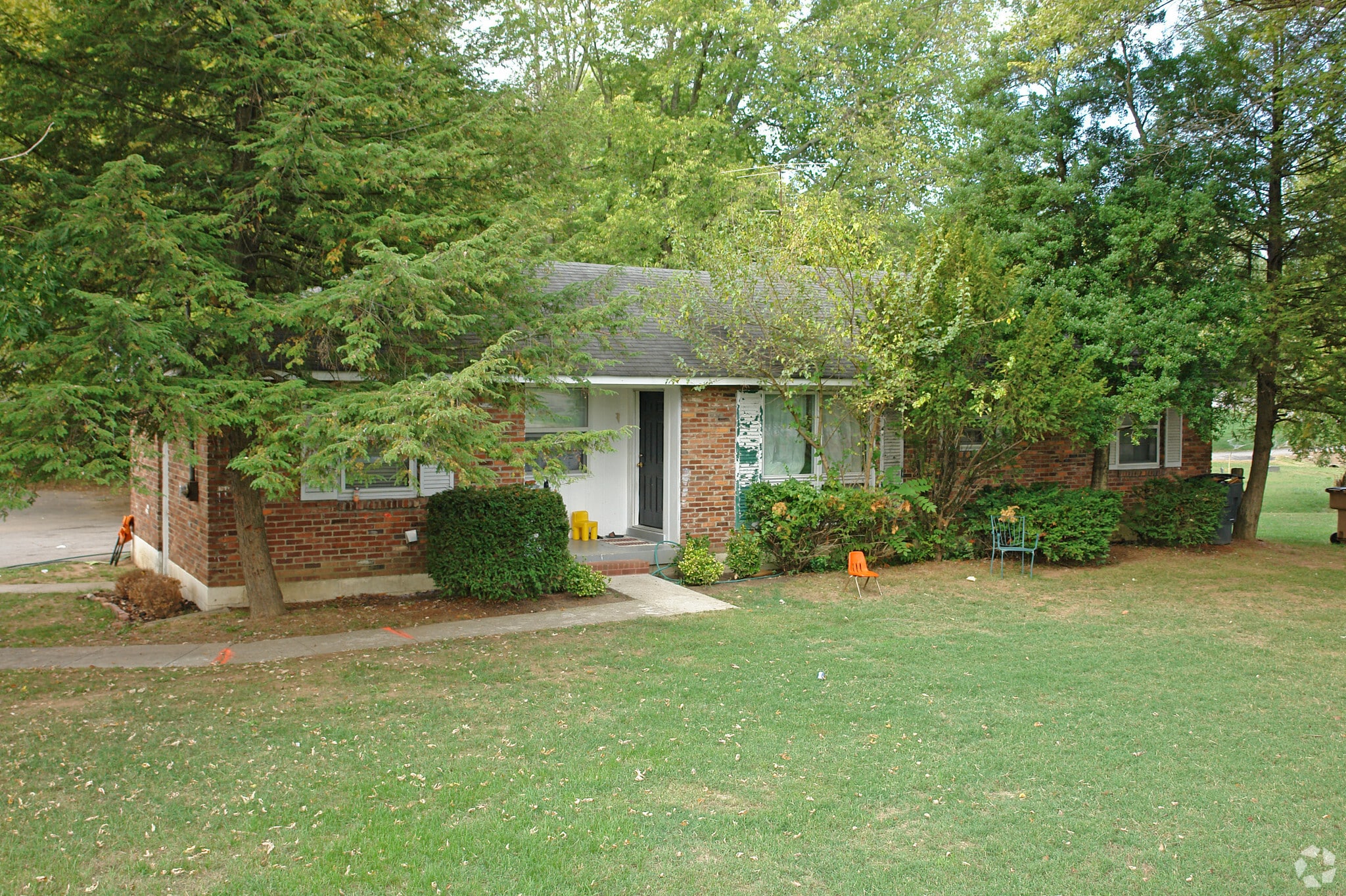 222-228 Donelson Pike, Nashville, TN for sale Primary Photo- Image 1 of 8