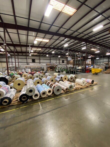 723 Marshall Stuart Dr, Dickson, TN à vendre - Photo du bâtiment - Image 3 de 7