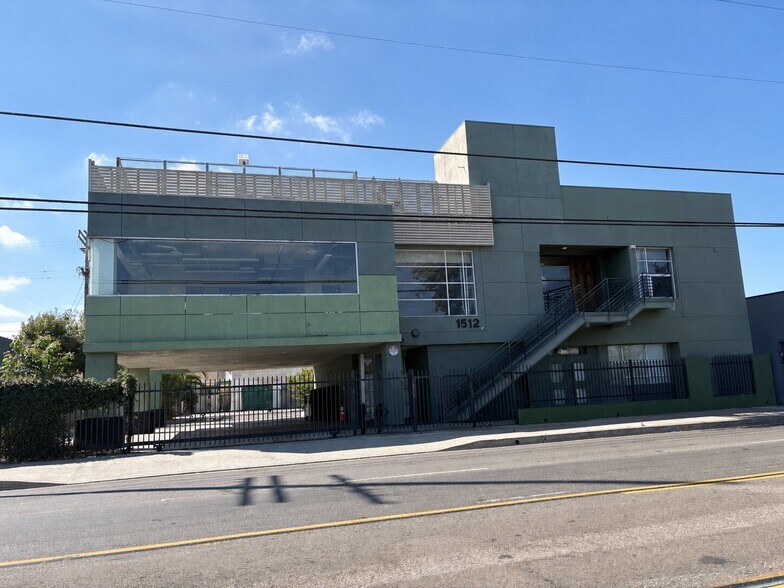 1512 W Slauson Ave, Los Angeles, CA à vendre - Photo du bâtiment - Image 1 de 16
