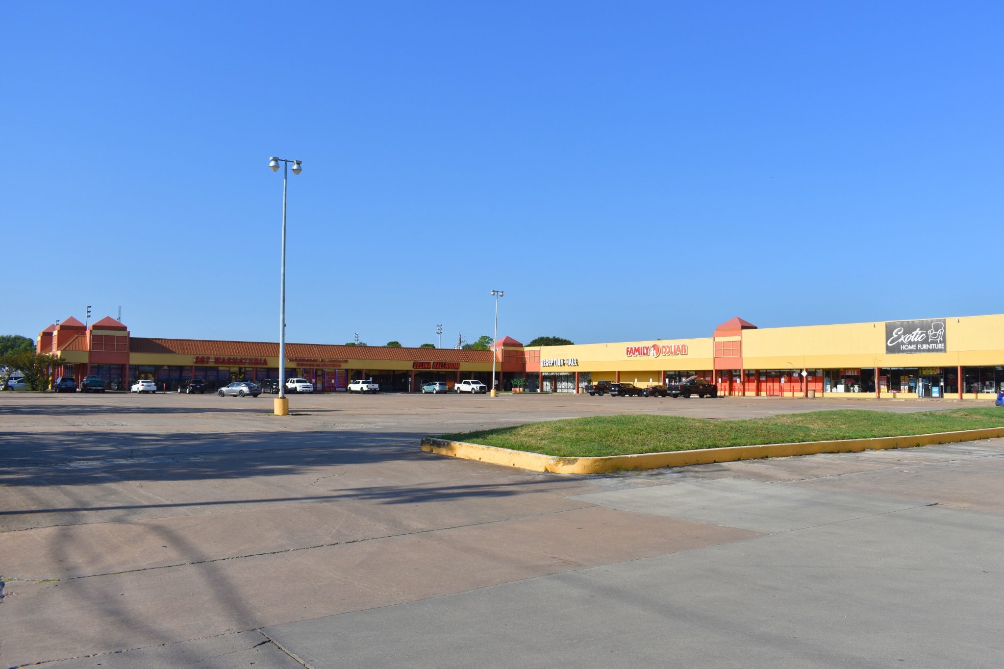 9700-9950 Fondren Rd, Houston, TX for lease Primary Photo- Image 1 of 12