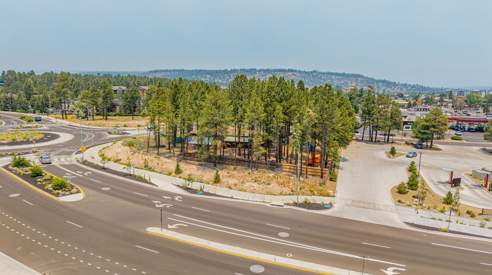 575 W University Ave, Flagstaff, AZ for sale - Building Photo - Image 3 of 6