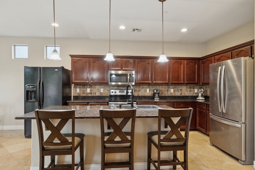 2123 W Maya Way, Phoenix, AZ for sale - Building Photo - Image 3 of 19