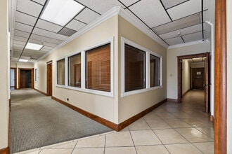 10149 Iron Rock Way, Elk Grove, CA à vendre Photo intérieure- Image 1 de 6