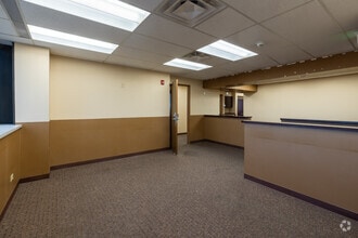 1550 S Potomac St, Aurora, CO for lease Interior Photo- Image 2 of 13