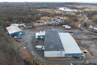 Plus de détails pour 5 Orchard Dr, Gardiner, NY - Industriel à vendre