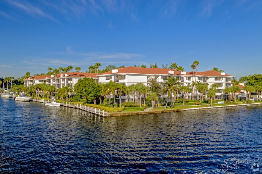 3101 Port Royale Blvd, Fort Lauderdale, FL for sale - Primary Photo - Image 1 of 58