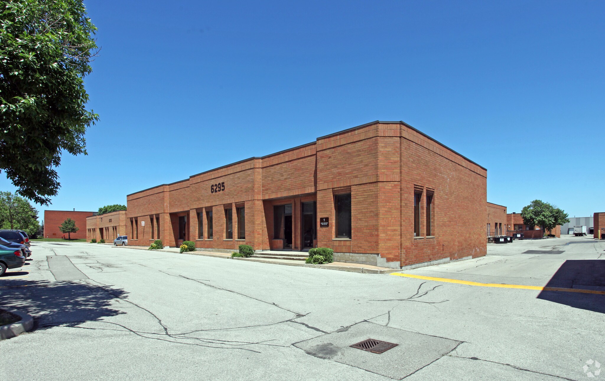 6295 Shawson Dr, Mississauga, ON for sale Primary Photo- Image 1 of 1