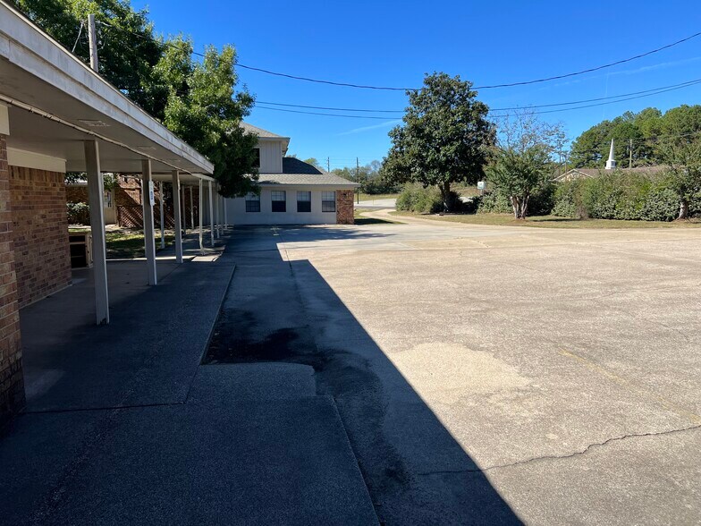 3770 Private Road 3439, Longview, TX à vendre - Photo du bâtiment - Image 3 de 33