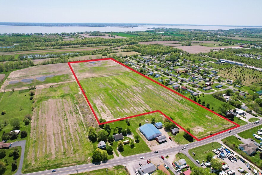 7522 East Harbor Rd, Lakeside Marblehead, OH à vendre - Photo du bâtiment - Image 3 de 16