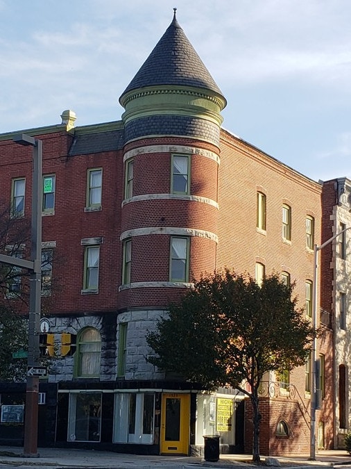 Mt Vernon Portfolio portfolio of 3 properties for sale on LoopNet.ca Primary Photo- Image 1 of 2