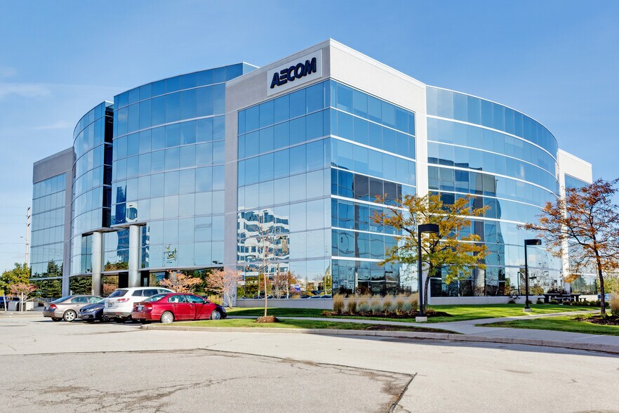 30 Leek Cres, Richmond Hill, ON for lease - Building Photo - Image 1 of 2