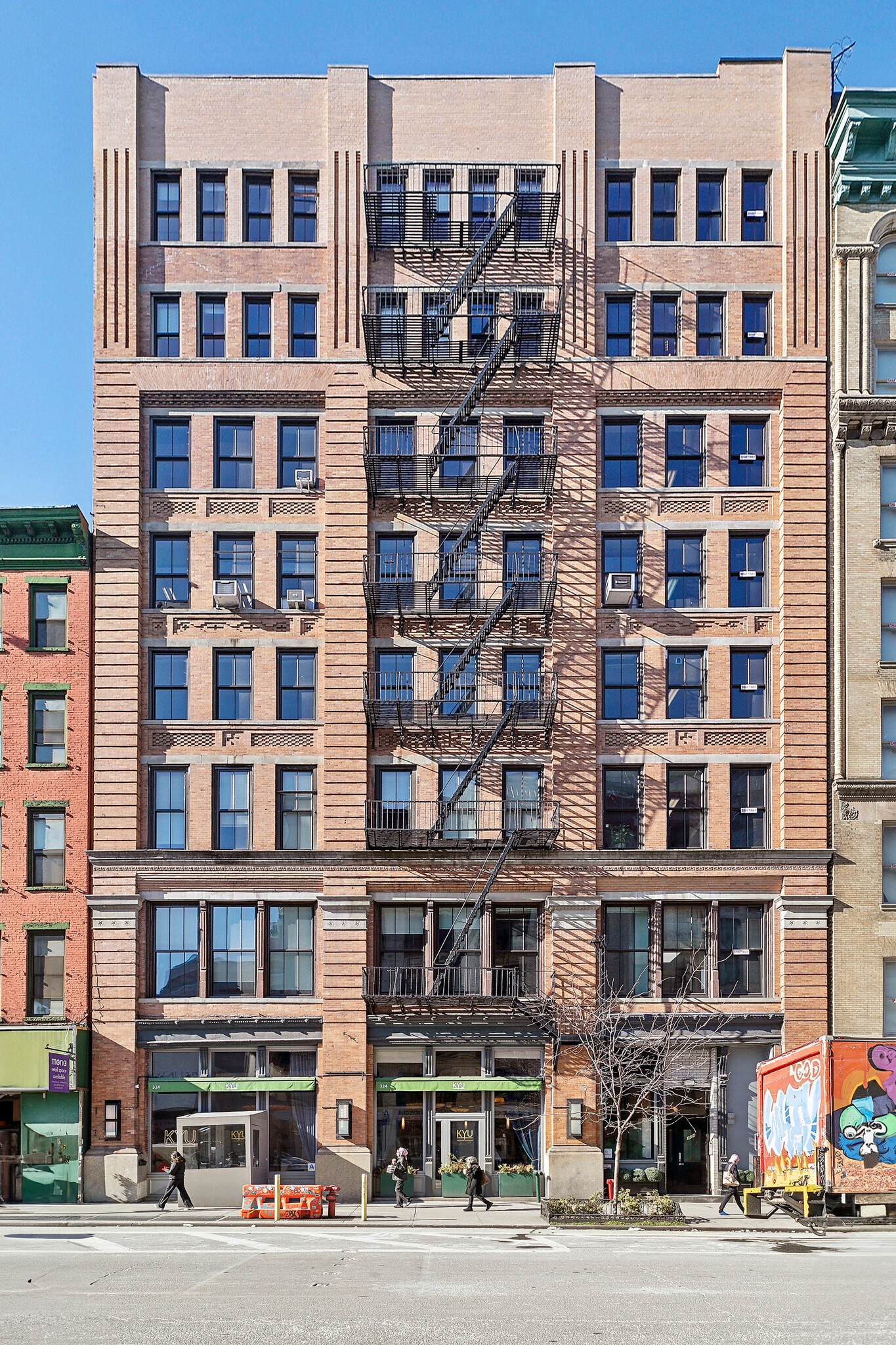 324 Lafayette St, New York, NY for lease Building Photo- Image 1 of 10