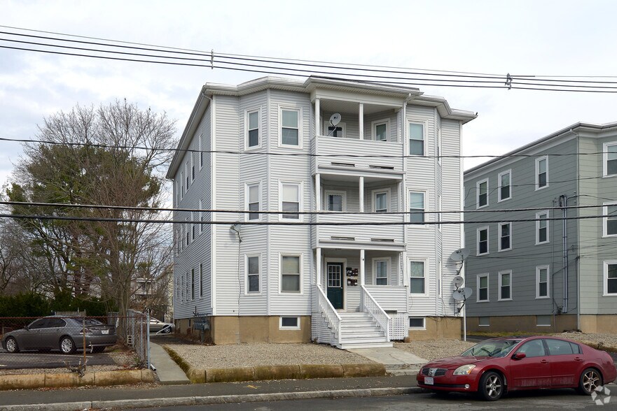 10 Bellevue Ave, Brockton, MA for sale - Building Photo - Image 3 of 6