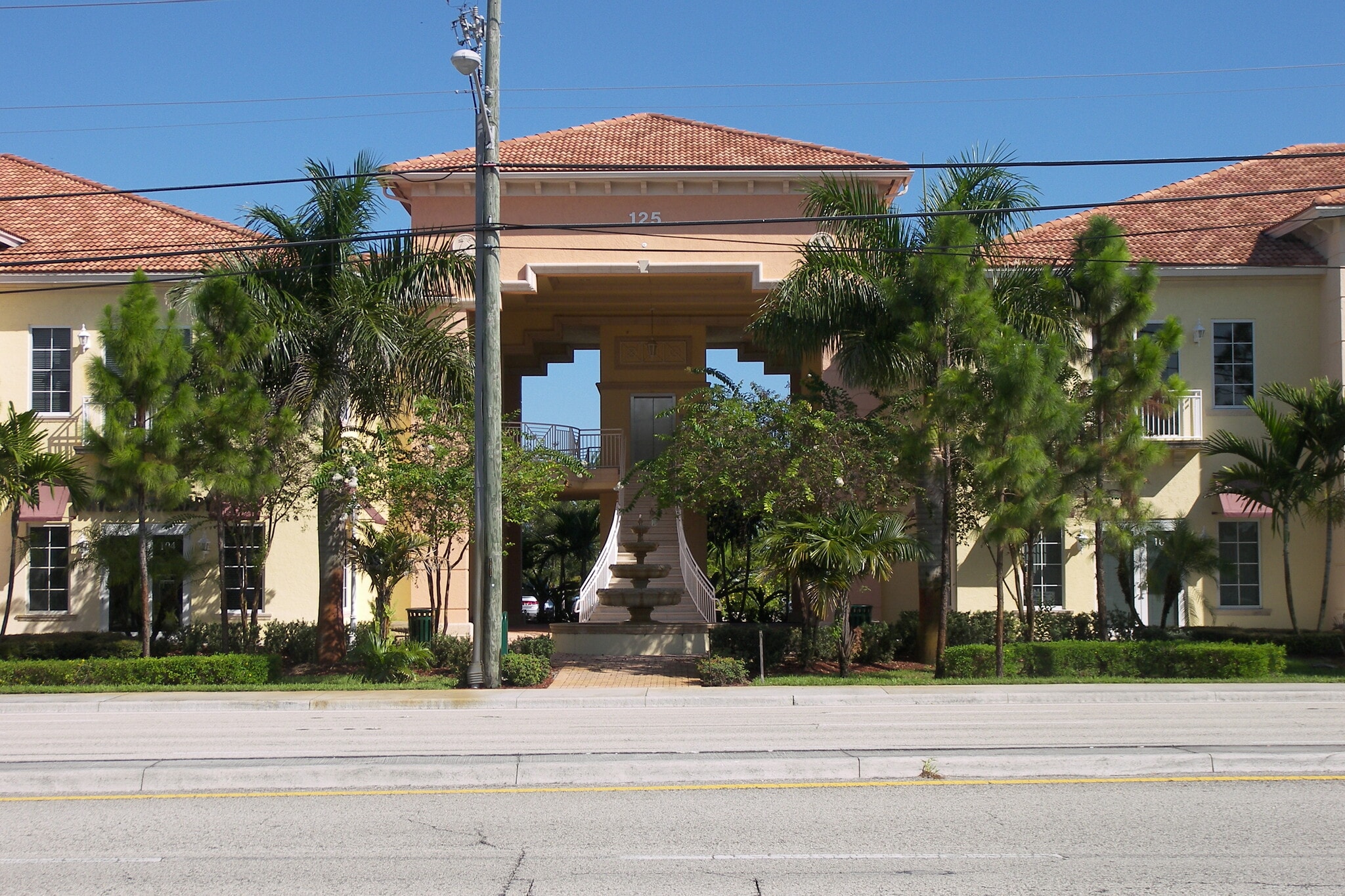 125 W Indiantown Rd, Jupiter, FL à louer Photo du bâtiment- Image 1 de 5