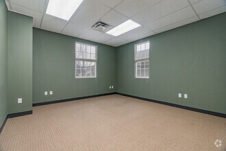 303 S Jupiter Rd, Allen, TX à louer Photo intérieure- Image 1 de 4