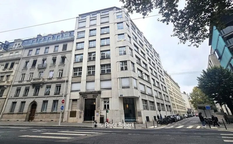 Office in Lyon for lease Building Photo- Image 1 of 9