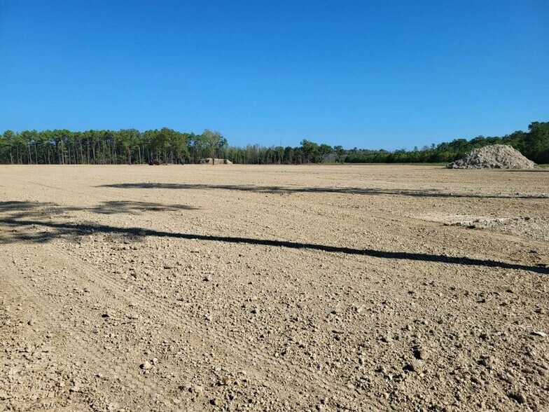 8530 Major Dr, Beaumont, TX à louer - Photo du bâtiment - Image 3 de 4