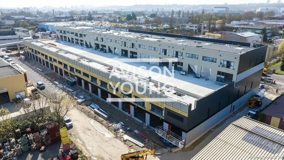 Flex in Bobigny for lease Aerial- Image 1 of 9