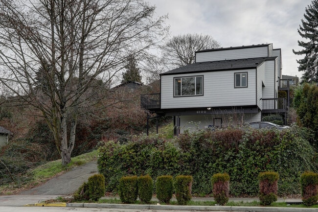 Plus de détails pour 8100 Delridge Way SW, Seattle, WA - Multi-résidentiel à vendre