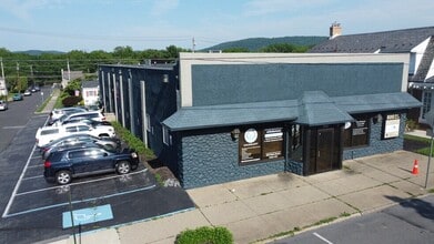 800 Main St, Hellertown, PA for lease Building Photo- Image 1 of 4