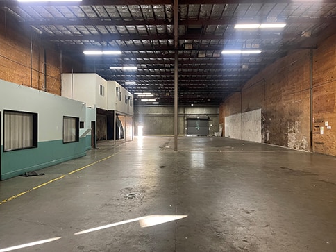 1205-1321 Wholesale St, Los Angeles, CA for lease Interior Photo- Image 1 of 7