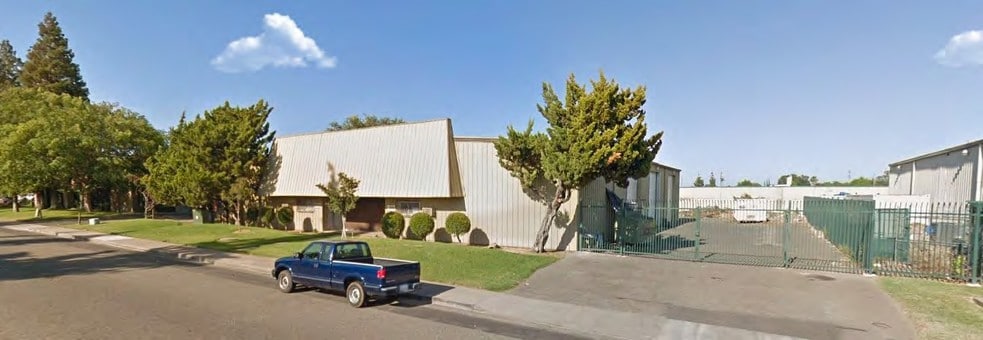 6925 Luther Dr, Sacramento, CA for sale - Primary Photo - Image 1 of 8