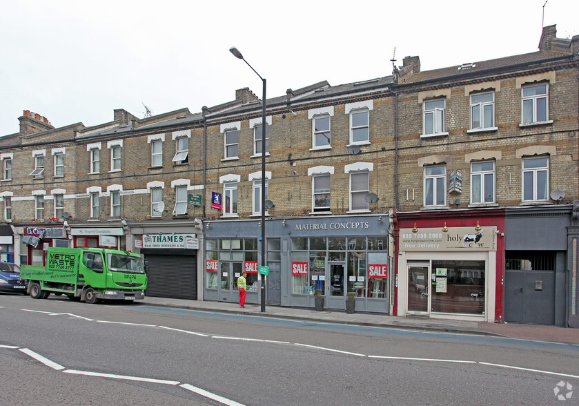 168-170 Battersea Park Rd, London à louer - Photo principale - Image 1 de 3