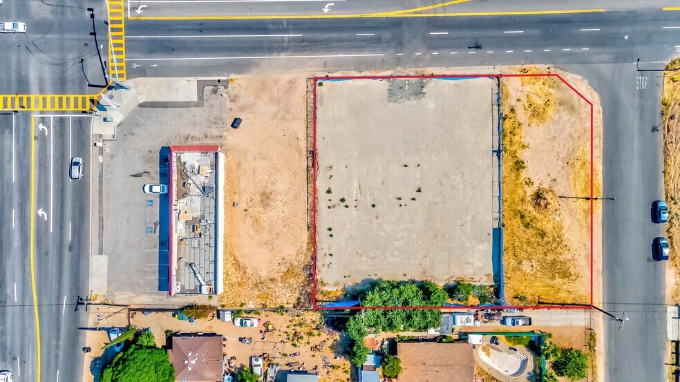 25381 5th Street St, San Bernardino, CA à vendre - Photo du bâtiment - Image 2 de 4