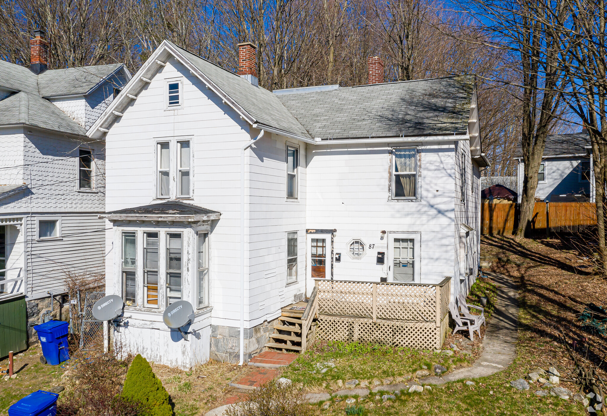 87 Hillside Ave, Winsted, CT for sale Primary Photo- Image 1 of 1