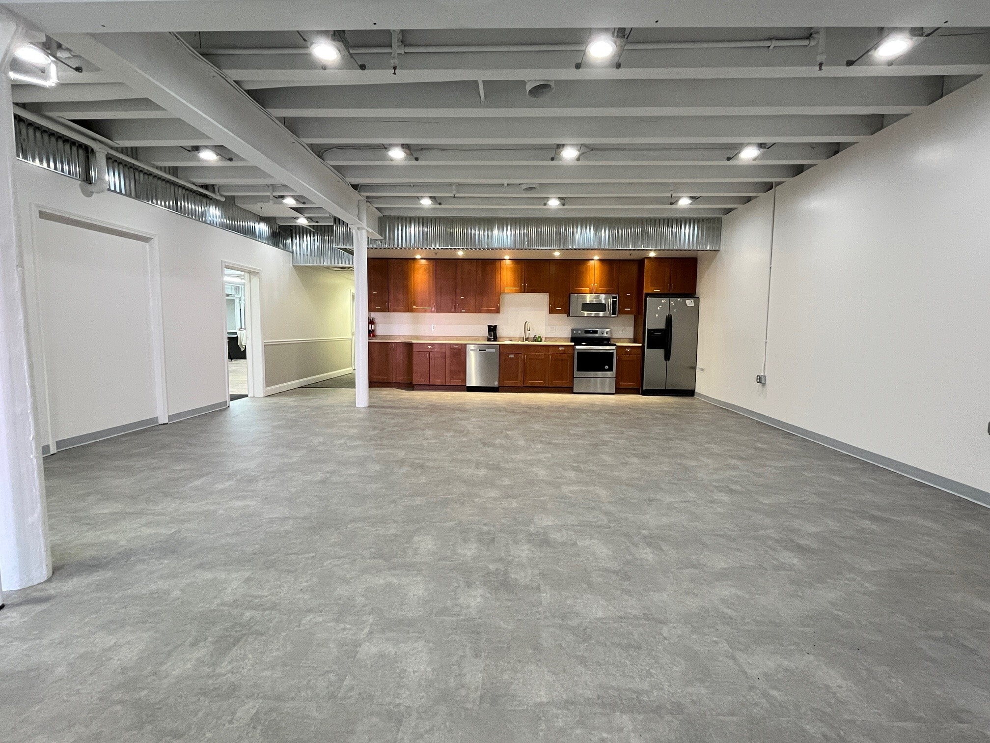 6592 Hamilton Ave, Pittsburgh, PA for lease Primary Photo- Image 1 of 20