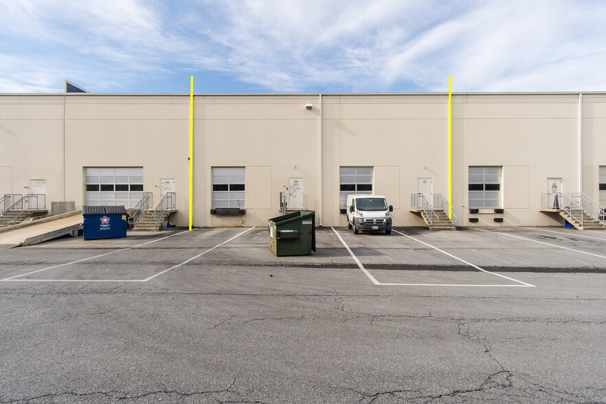 1539 Tilco Dr, Frederick, MD for sale - Building Photo - Image 2 of 25