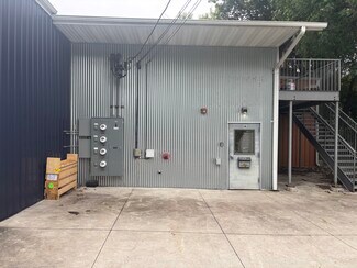 Plus de détails pour 508 Oak St N, Fargo, ND - Bureau/Commerce de détail à louer