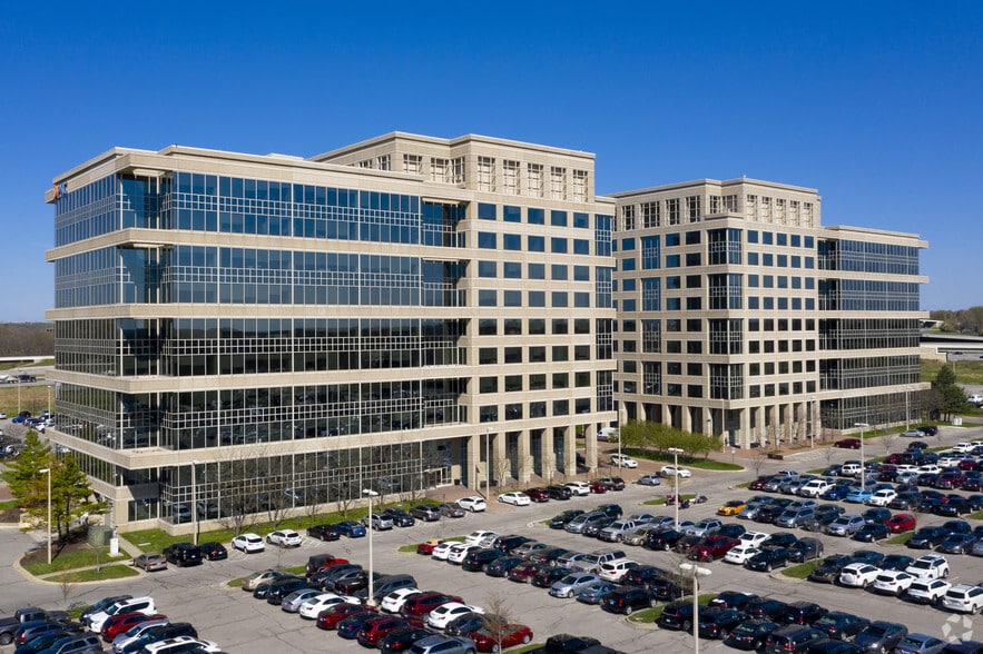 10801 Mastin St, Overland Park, KS for lease - Building Photo - Image 3 of 21