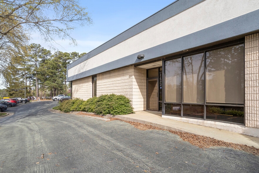 3001 Spring Forest Rd, Raleigh, NC for sale - Building Photo - Image 2 of 27