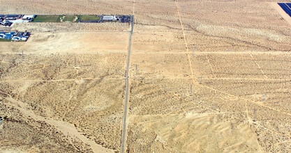 13178 Hopland, Adelanto, CA - Aérien Vue de la carte