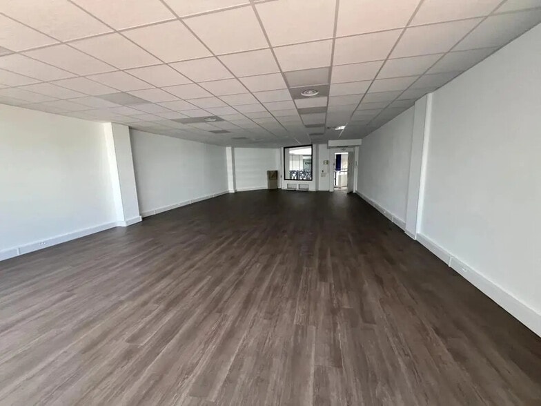 Office in Nice for sale - Building Photo - Image 3 of 7